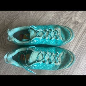 La sportiva trail running shoes